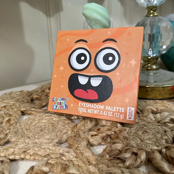 Makeup Cinnamon Toast Crunch Eyeshadow Palette Poshmark